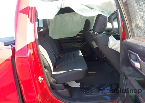 2021 Ram 1500 Big Horn 4X2 5'7 Box z USA, uszkodzony, nr VIN 1C6RREFT3MN747216